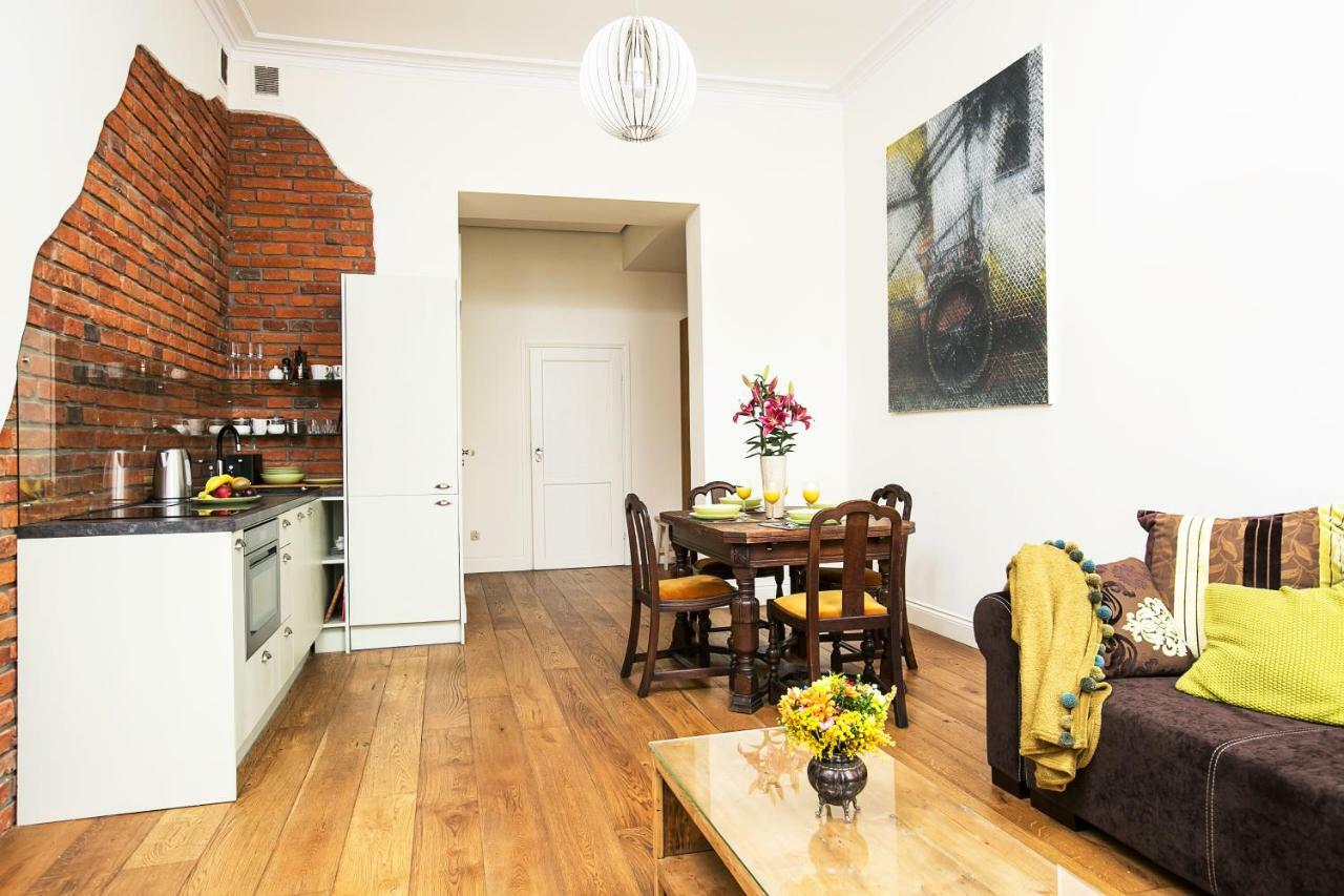 Old Town Brigue Apartment By Otium Cracovia Exterior foto